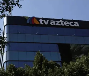 TV Azteca, en la mira por préstamo de 290 mdd: demanda en EE.UU. revela conexiones con banco ligado a círculo de Bukele TV Azteca, en la mira por préstamo de 290 mdd: demanda en EE.UU. revela conexiones con banco ligado a círculo de Bukele