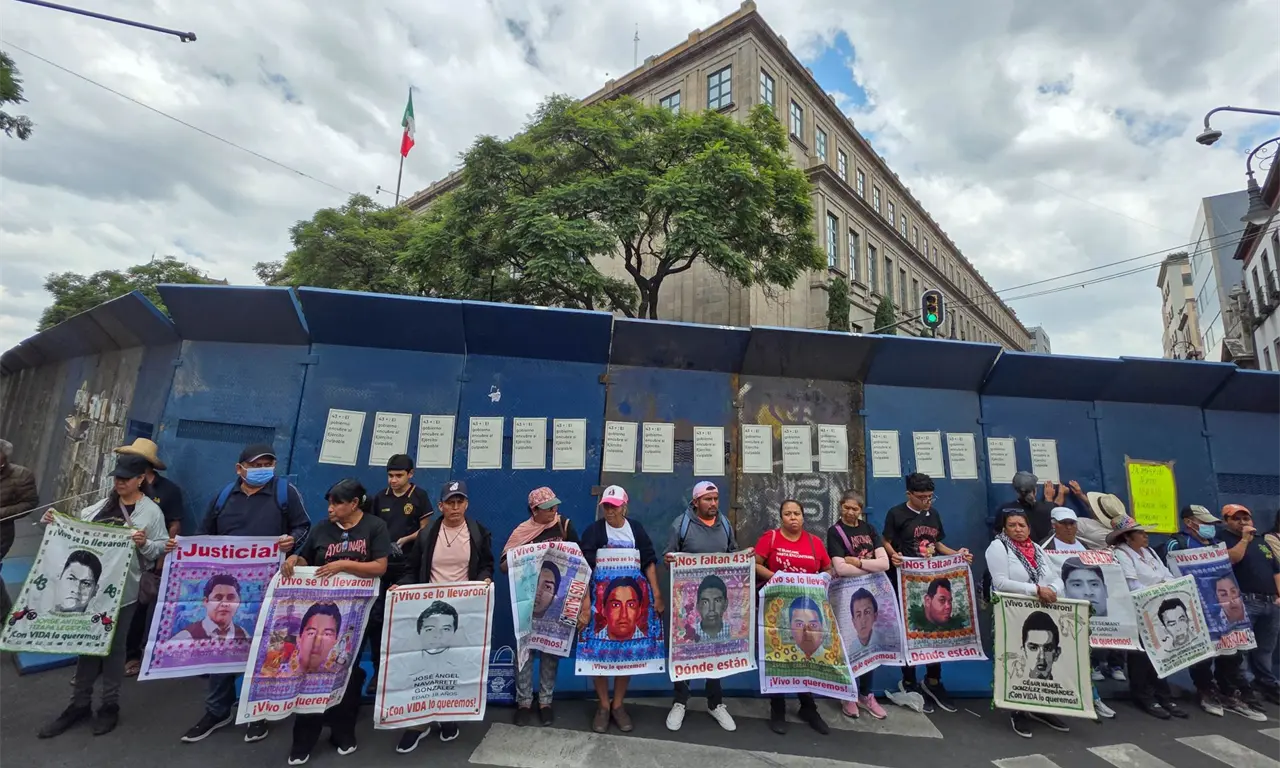 Marcha de los 43 en vivo: minuto a minuto de la movilización en CDMX 