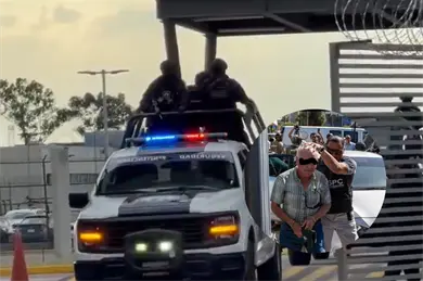 Ernesto Ruffo sale del Altiplano: así fue el momento en que abandonó el penal rumbo a Ensenada Ernesto Ruffo sale del Altiplano: así fue el momento en que abandonó el penal rumbo a Ensenada