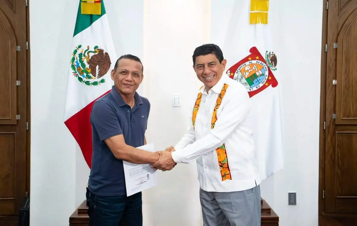 El gobierno estatal designó a Francisco Vázquez Jiménez como comisionado municipal temporal de Juchitán de Zaragoza Especial