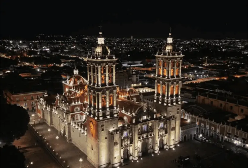 La renovación forma parte de la estrategia Puebla Brilla y busca destacar los principales elementos de uno de los inmuebles más representativos del Centro Histórico. La renovación forma parte de la estrategia Puebla Brilla y busca destacar los principales elementos de uno de los inmuebles más representativos del Centro Histórico.