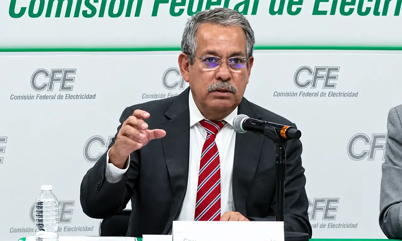  Guillermo Nevárez queda al frente de Redes Eléctricas tras reestructura de la CFE. 
