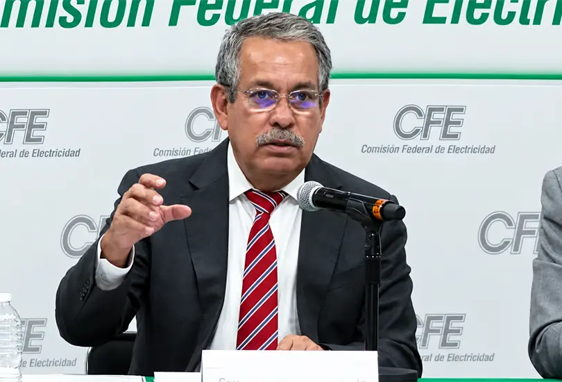 Guillermo Nev&aacute;rez queda al frente de Redes El&eacute;ctricas tras reestructura de la CFE.