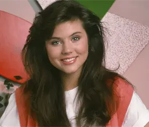 As&iacute; luce ahora Tiffani Thiessen, actriz de Salvados por la campana