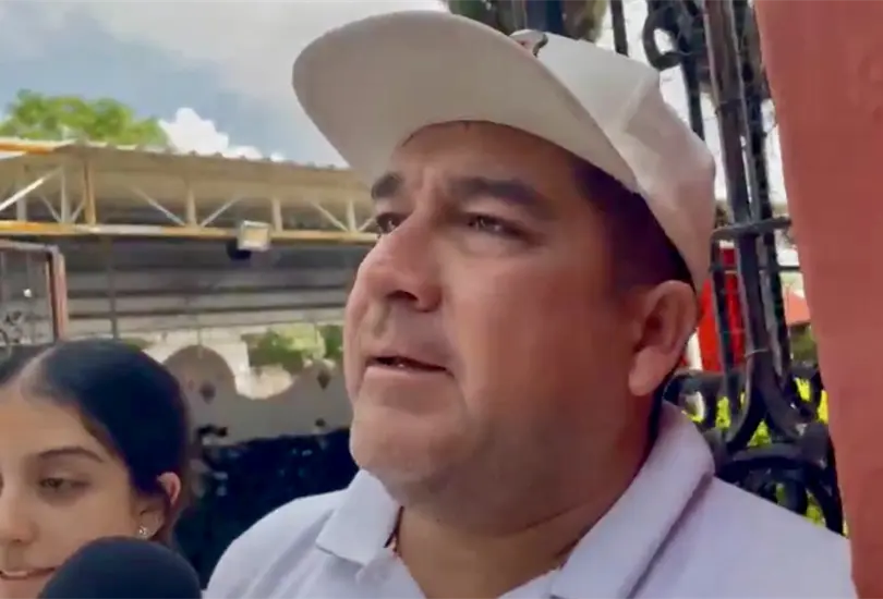 "Me arrebataron a mi hijo": padre de Christian exige justicia tras el asesinato de estudiantes en Cuernavaca "Me arrebataron a mi hijo": padre de Christian exige justicia tras el asesinato de estudiantes en Cuernavaca
