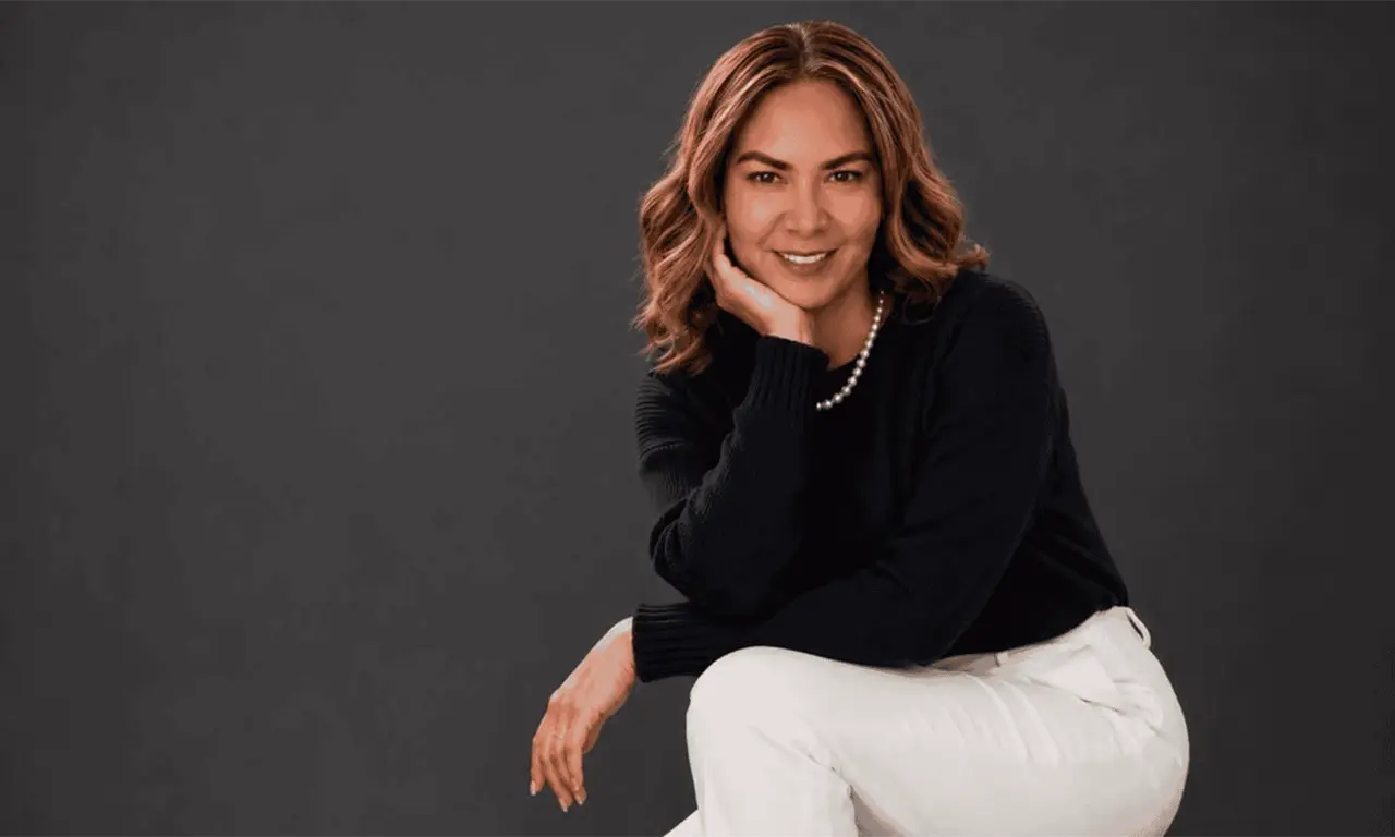  “¿Por qué tanto escándalo?” La exlegisladora Alejandra León explica qué ocurrió durante su revisión en EE.UU. 