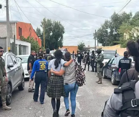 "Los Cuates" habr&iacute;an publicado fotos de armas antes del ataque en secundaria de Torre&oacute;n
