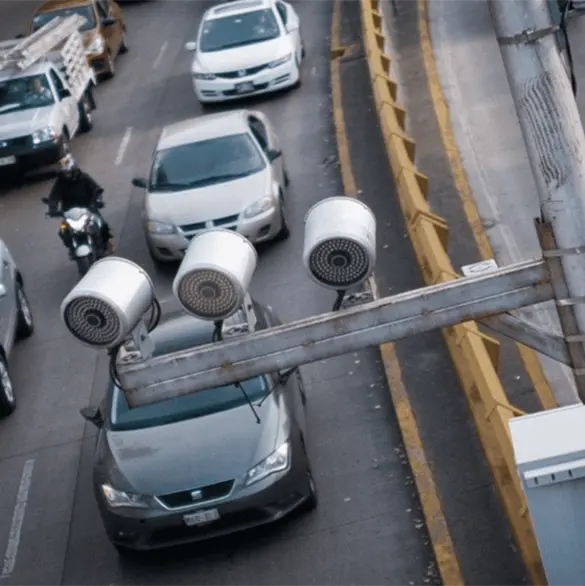 &iquest;Qui&eacute;n paga las fotomultas en CDMX? La SCJN determina qu&eacute; pasar&aacute; con los due&ntilde;os de autos