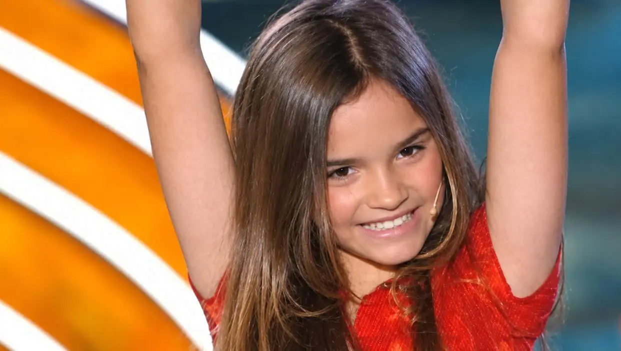 En 2001 llegó el momento que marcaría su carrera. Melody lanzó 'El baile del gorila', canción que rápidamente se convirtió en uno de los mayores éxitos de su trayectoria y alcanzó popularidad en distintos países. En 2001 llegó el momento que marcaría su carrera. Melody lanzó 'El baile del gorila', canción que rápidamente se convirtió en uno de los mayores éxitos de su trayectoria y alcanzó popularidad en distintos países.