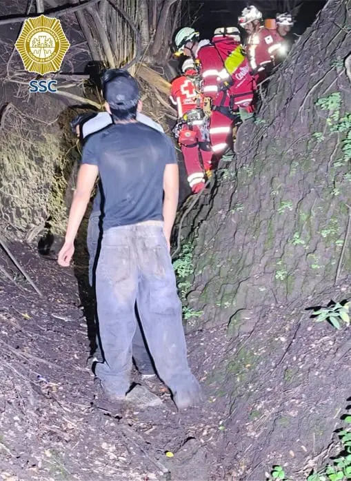 Uno de los jóvenes logró comunicarse con el Centro de Comando. SSC