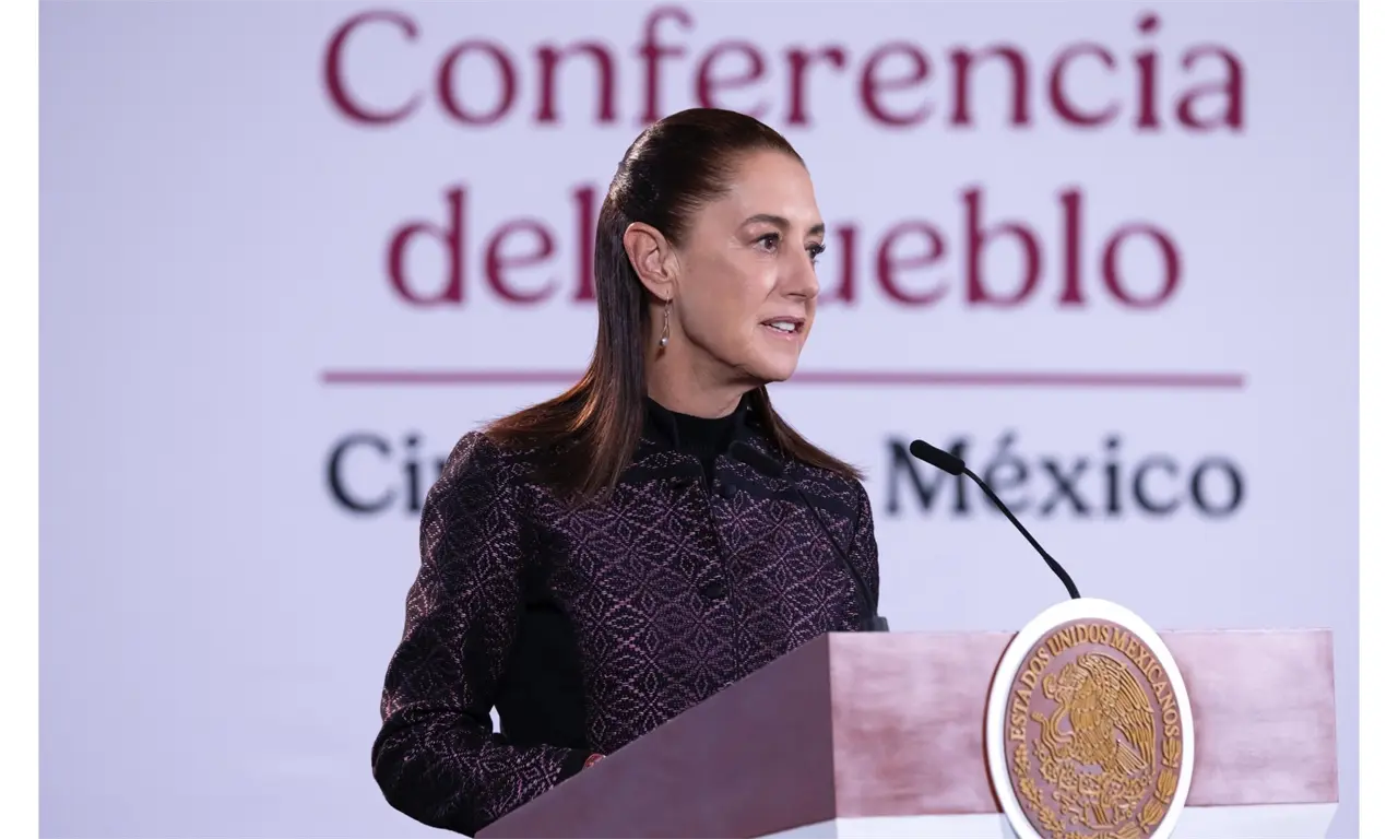  Sheinbaum cuestiona proyecto policial de EE.UU. en Querétaro 