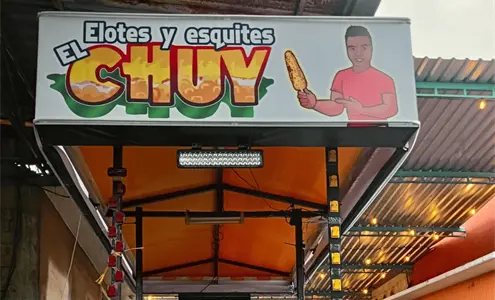 Trasladan el cuerpo de El Chuy a la Mixteca; Oaxaca despide al querido elotero Trasladan el cuerpo de El Chuy a la Mixteca; Oaxaca despide al querido elotero