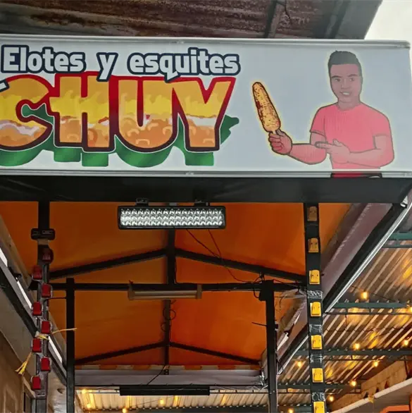 Trasladan el cuerpo de El Chuy a la Mixteca; Oaxaca despide al querido elotero Trasladan el cuerpo de El Chuy a la Mixteca; Oaxaca despide al querido elotero