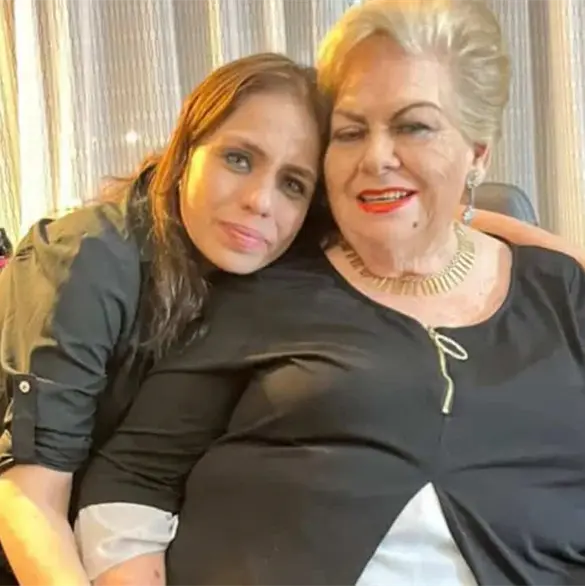 ¿De qué murió Martha Elena, hija de Paquita la del Barrio, a los 48 años? ¿De qué murió Martha Elena, hija de Paquita la del Barrio, a los 48 años?