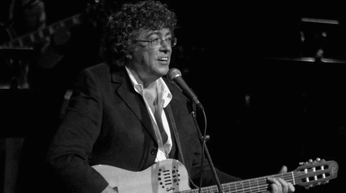  Piero, uno de los referentes de la música popular argentina, murió a los 81 años. El artista dejó canciones como “Mi viejo” y “Para el pueblo lo que es del pueblo”. 