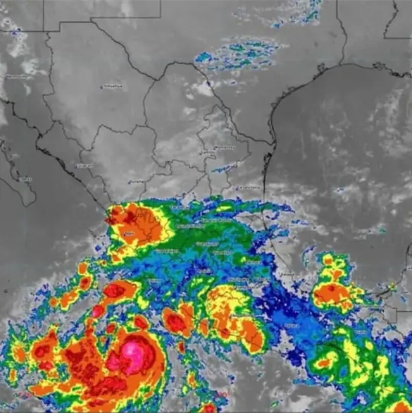 Triple amenaza para México: Rachel, Isaías y Simón; estados en alerta, clases suspendidas y trayectoria Triple amenaza para México: Rachel, Isaías y Simón; estados en alerta, clases suspendidas y trayectoria