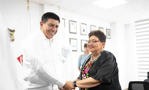 Ernestina Godoy y Salomón Jara acuerdan fortalecer la seguridad en Oaxaca Ernestina Godoy y Salomón Jara acuerdan fortalecer la seguridad en Oaxaca