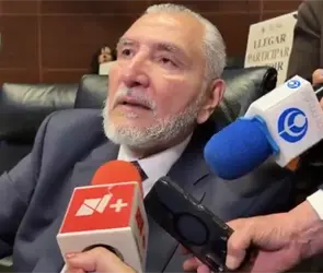 "Meter&iacute;a las manos al fuego": Ad&aacute;n Augusto defiende a Andy L&oacute;pez Beltr&aacute;n tras se&ntilde;alamientos en su contra