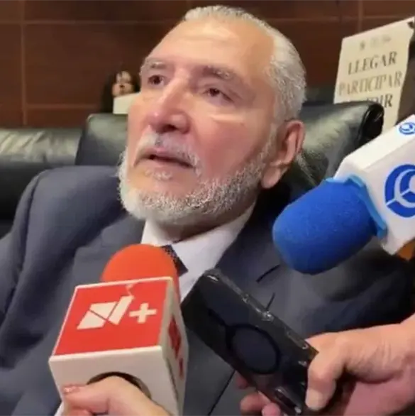 "Meter&iacute;a las manos al fuego por Andy": Ad&aacute;n Augusto defiende a Andy L&oacute;pez Beltr&aacute;n tras se&ntilde;alamientos en su contra