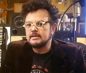 Aleks Syntek pospone gira por Europa tras ser diagnosticado con un trastorno psic&oacute;tico