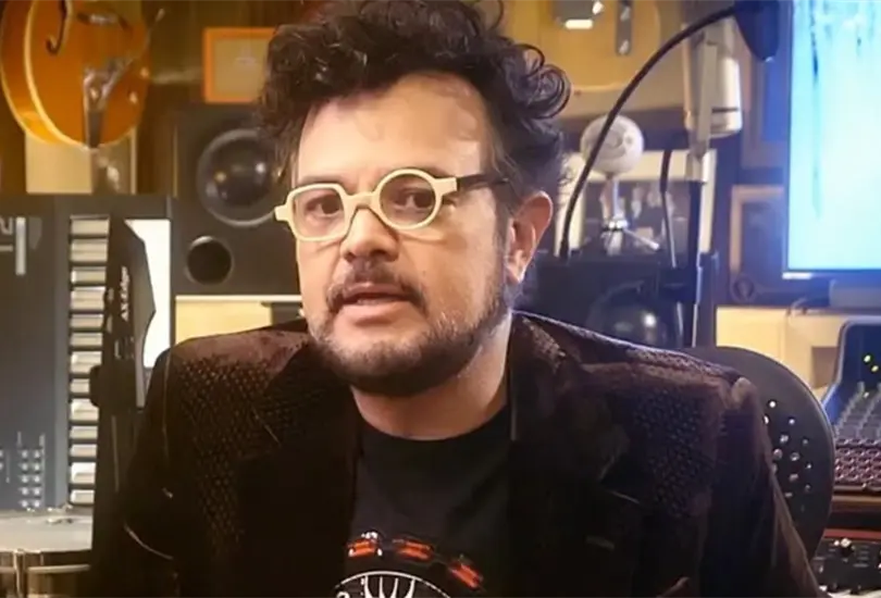Aleks Syntek pospone gira