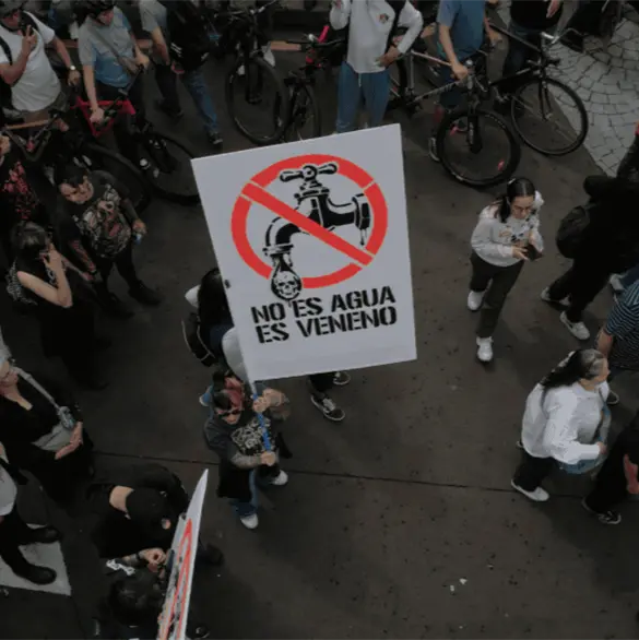 Del agua contaminada al desabasto de medicamentos: las crisis que Sheinbaum promete resolver a contrarreloj Del agua contaminada al desabasto de medicamentos: las crisis que Sheinbaum promete resolver a contrarreloj