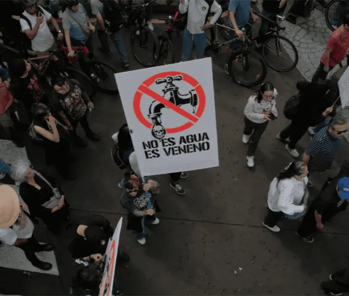 Del agua contaminada al desabasto de medicamentos: las crisis que Sheinbaum promete resolver a contrarreloj Del agua contaminada al desabasto de medicamentos: las crisis que Sheinbaum promete resolver a contrarreloj