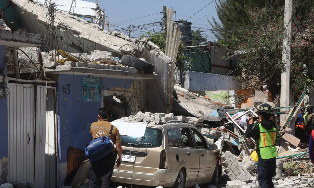  Techos caídos y ventanas destrozadas: así quedaron las casas tras explosión en Coacalco 