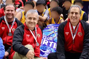 Pepe Chedraui respalda a j&oacute;venes basquetbolistas en la final estatal de la Liga Telmex-Telcel 2026