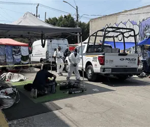 Balacera en el tianguis de El Salado: &iquest;qui&eacute;n era la mujer que muri&oacute; mientras com&iacute;a tacos en Iztapalapa?