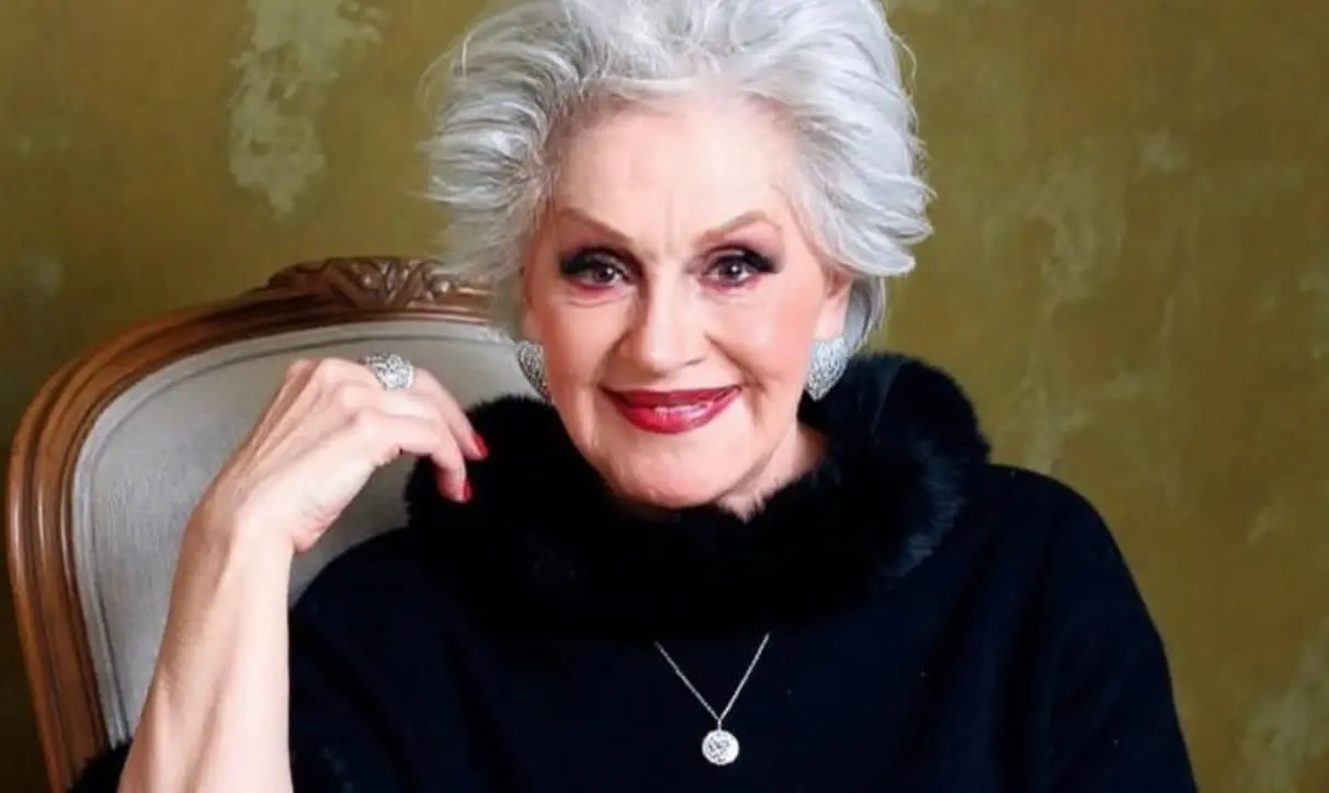 A sus 82 años, Anel continúa presente en los medios de comunicación y comparte recuerdos de su juventud y de su vida familiar con sus seguidores en redes sociales.<br>A sus 82 años, Anel continúa presente en los medios de comunicación y comparte recuerdos de su juventud y de su vida familiar con sus seguidores en redes sociales.<br> A sus 82 años, Anel continúa presente en los medios de comunicación y comparte recuerdos de su juventud y de su vida familiar con sus seguidores en redes sociales.<br>A sus 82 años, Anel continúa presente en los medios de comunicación y comparte recuerdos de su juventud y de su vida familiar con sus seguidores en redes sociales.<br>