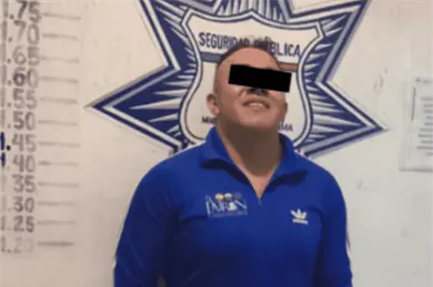 Esta fue la razón por la que el Hijo de Fishman sonrió durante su detención por homicidio Esta fue la razón por la que el Hijo de Fishman sonrió durante su detención por homicidio