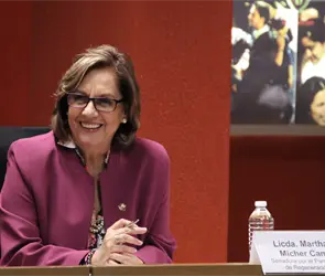 Martha Luc&iacute;a M&iacute;cher, senadora de Morena citar&aacute; a Aerom&eacute;xico en el Senado por quitar acceso a salas VIP
