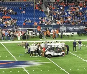 Militar de EE.UU. muere tras caer durante una exhibici&oacute;n de rapel en un partido en Texas