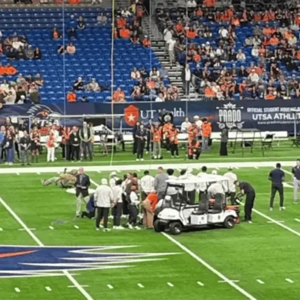 Militar de EE.UU. muere tras caer durante una exhibición de rapel en un partido en Texas | VIDEO Militar de EE.UU. muere tras caer durante una exhibición de rapel en un partido en Texas | VIDEO