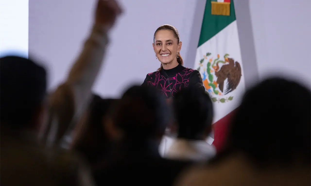  ¿Quiénes ganan más que Sheinbaum? Diputados, gobernadores y consejeros superan su sueldo 