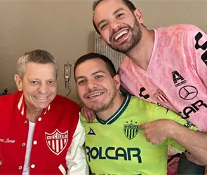 Hijo de C&eacute;sar Bono arremete contra Gustavo Adolfo Infante por decir que su pap&aacute; perdi&oacute; un ojo
