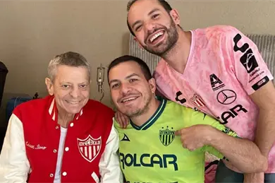 Hijo de C&eacute;sar Bono arremete contra Gustavo Adolfo Infante por decir que su pap&aacute; perdi&oacute; un ojo