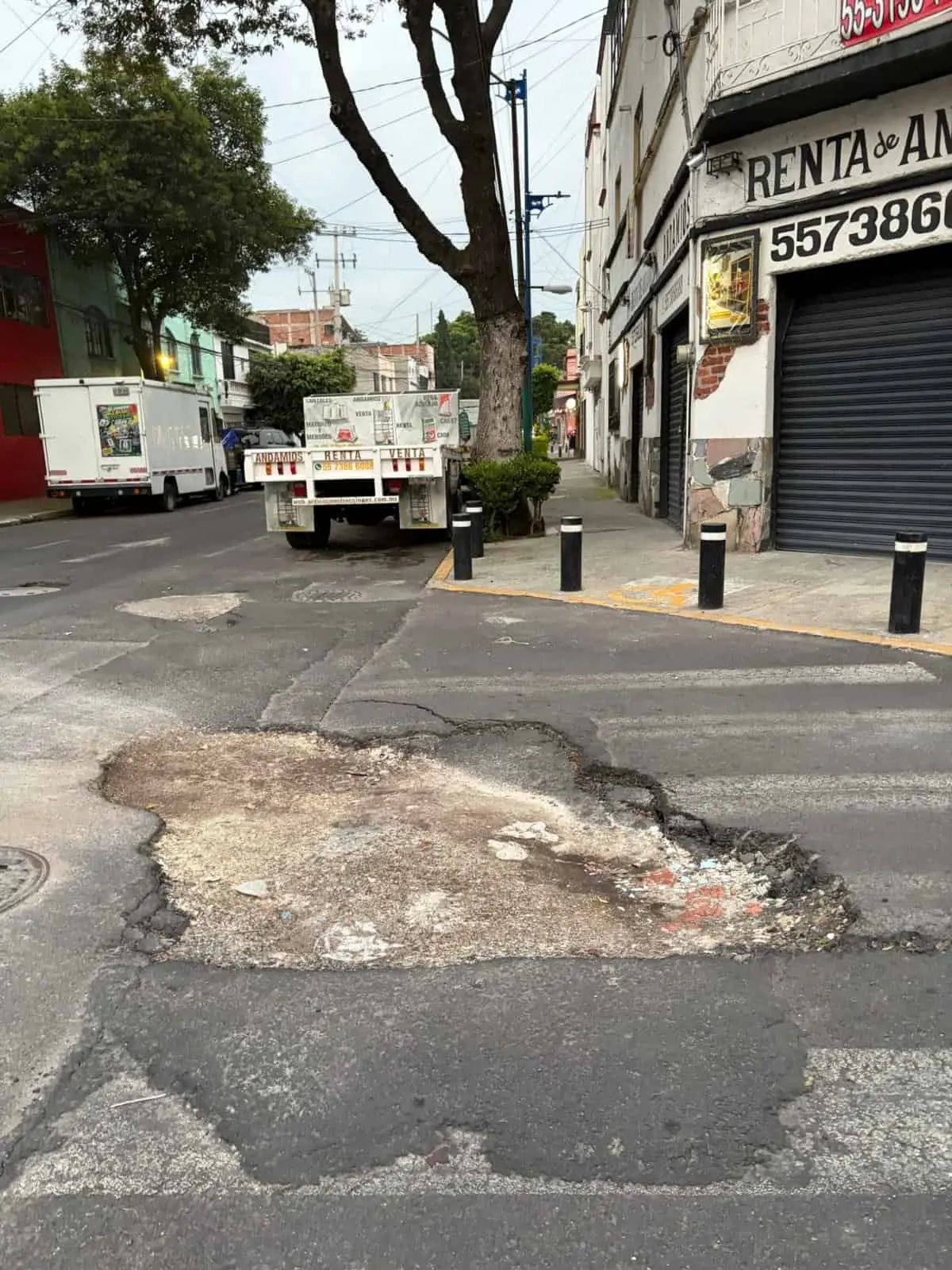 Durante el segundo trimestre del 2026 se han registrado 19 mil 518 solicitudes de bacheo en la CDMX. X
