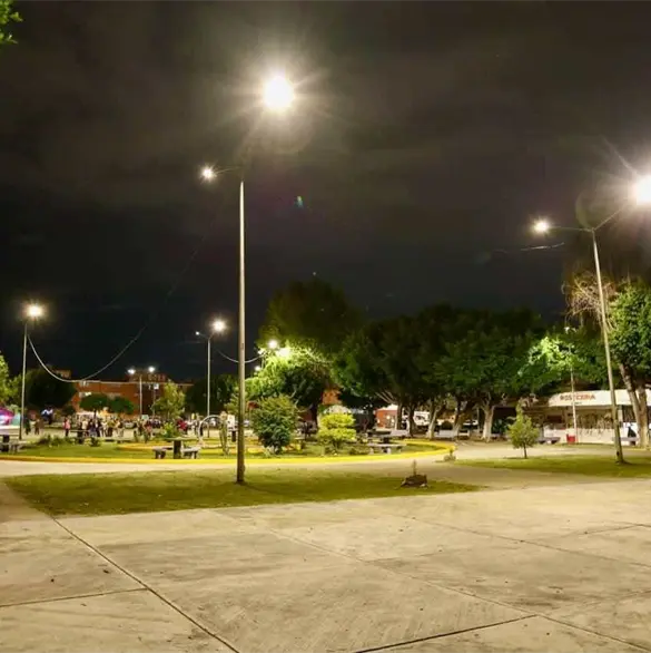 ¿Cómo quedó la iluminación en Infonavit San Bartolo tras los trabajos del Ayuntamiento de Puebla? ¿Cómo quedó la iluminación en Infonavit San Bartolo tras los trabajos del Ayuntamiento de Puebla?