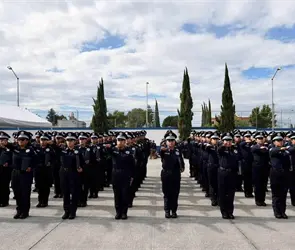 Academia policial de Puebla grad&uacute;a a 83 cadetes, 41 son mujeres