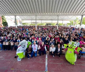 Puebla refuerza apoyos alimentarios con entrega masiva en Agua Santa