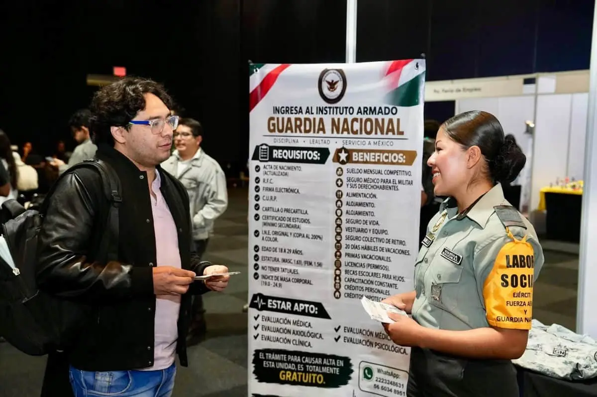 La feria se organizó mediante la coordinación del DIF Puebla Capital, la Secretaría de Economía y Turismo y el Instituto Municipal de la Juventud, con el propósito de acercar opciones de contratación a más habitantes de la capital. RRSS.