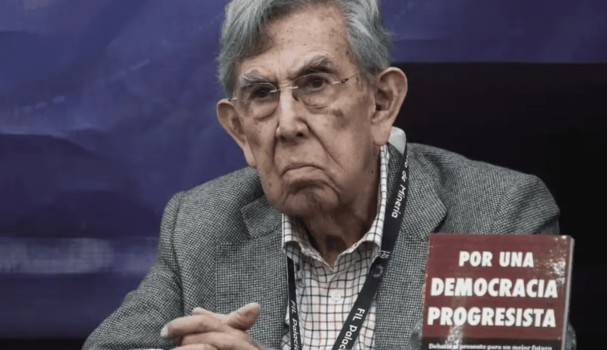En 1997, Cárdenas ganó la primera elección por voto popular para la Jefatura de Gobierno del entonces Distrito Federal. CUARTOSCURO