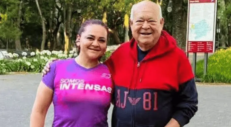 Víctor Manuel Castro Cosío y su hija Marcela Castro López. Especial.