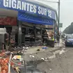 Conductor choca contra local de Tortas Gigantes Sur 12 y deja una mujer muerta y cuatro heridos