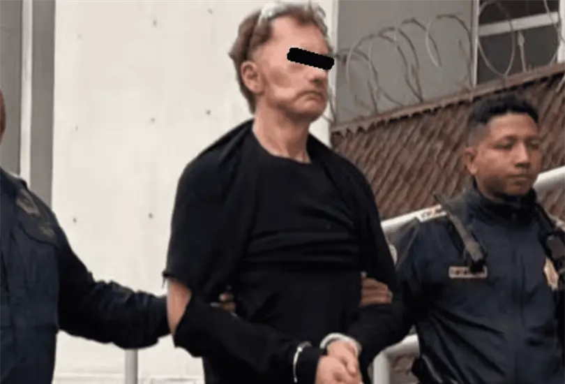 Durante la revisi&oacute;n preventiva, el hombre presuntamente insult&oacute; y agredi&oacute; a los uniformados, por lo que fue asegurado.