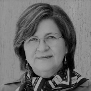 Oresta López Pérez